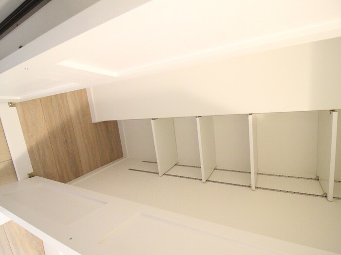 物件内観写真18　(靴箱)