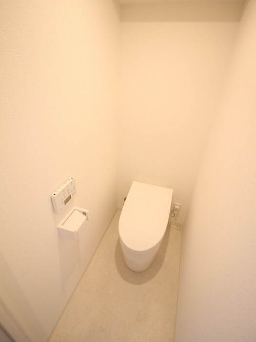 物件内観写真14　(トイレ)