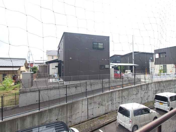 物件内観写真19　(室内からの展望)