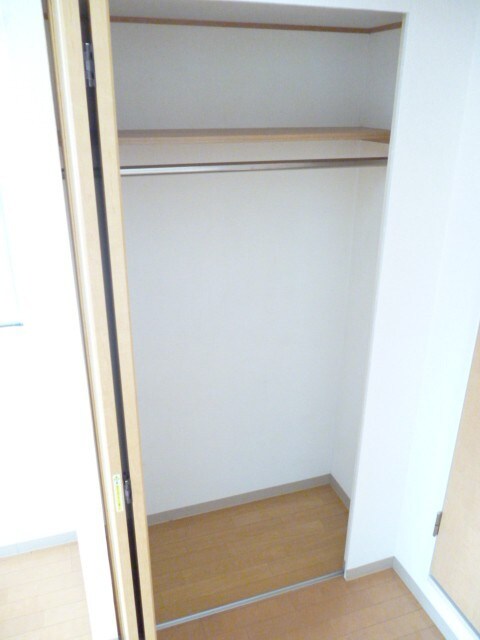 物件内観写真10　(収納)