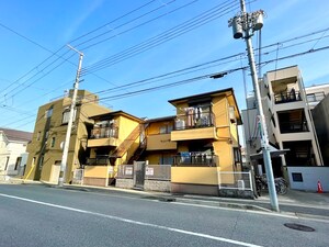 ヴォ－ヌング甲南外観写真