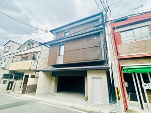 ヴィラ東山本町外観写真