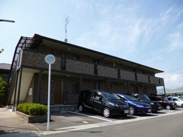 物件外観写真6　(エントランス部分)