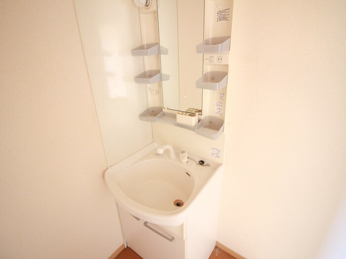 物件内観写真11　(洗面)