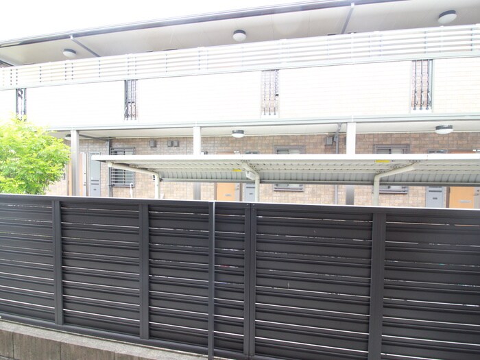 物件内観写真22　(室内からの展望)