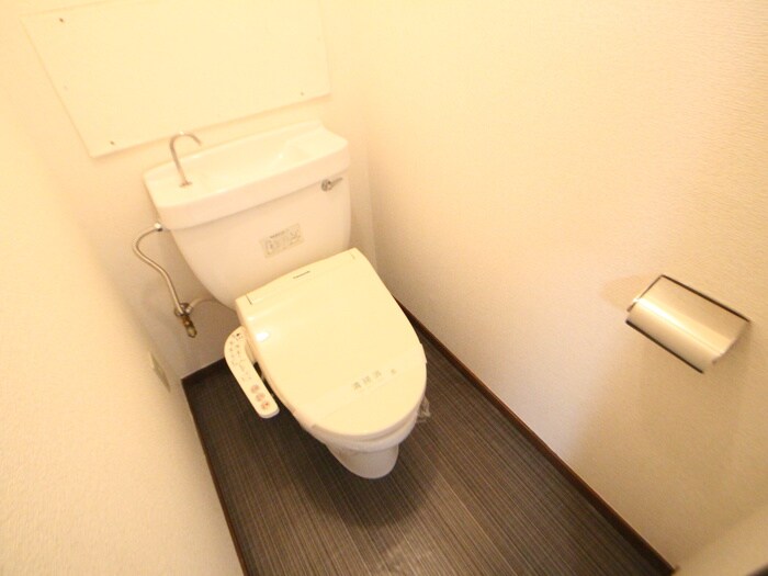 物件内観写真11　(トイレ)