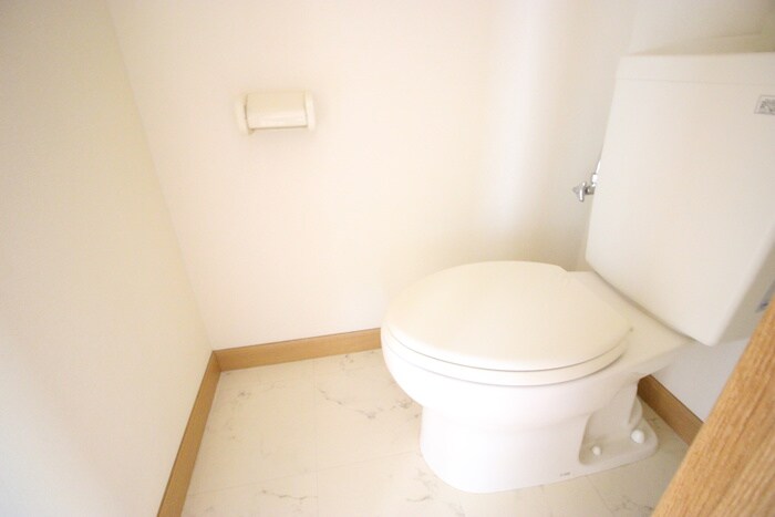 物件内観写真11　(トイレ)