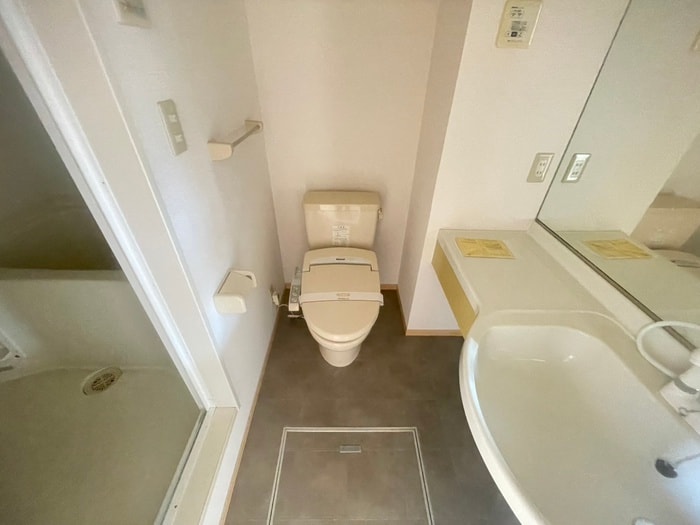 物件内観写真11　(トイレ)