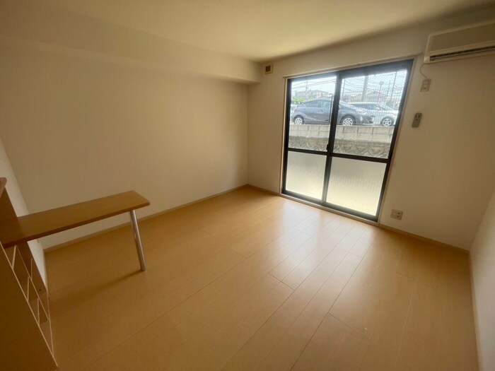 物件内観写真17　(居室)