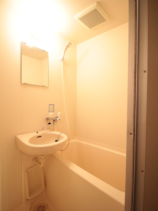 物件内観写真9　(バス／シャワールーム等)