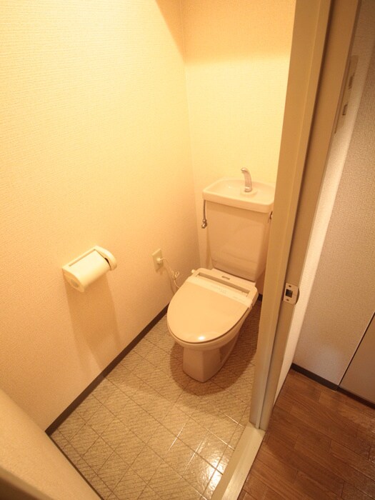 物件内観写真10　(トイレ)