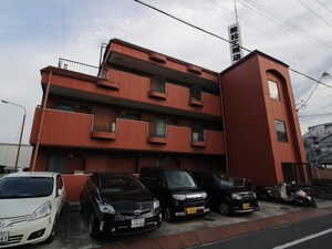 国松マンション外観写真