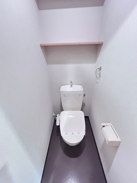 物件内観写真9　(トイレ)