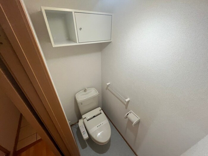 物件内観写真11　(トイレ)