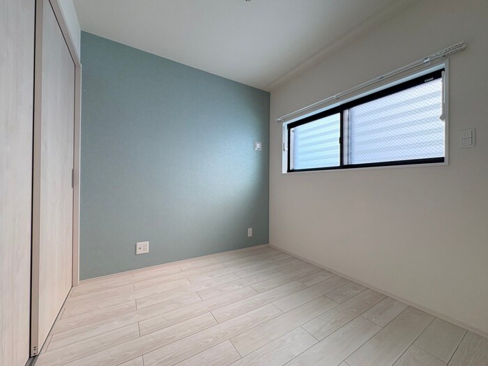 物件内観写真9　(居室)