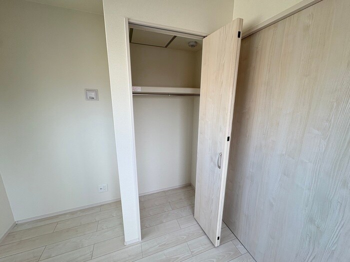 物件内観写真13　(収納)