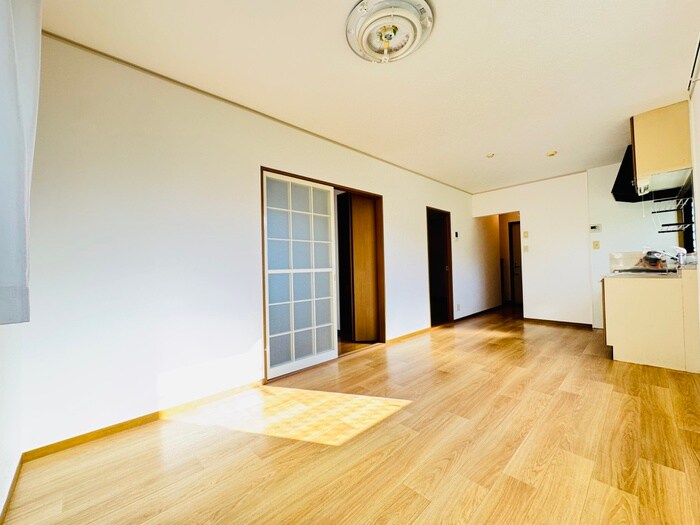 物件内観写真7　(居室)