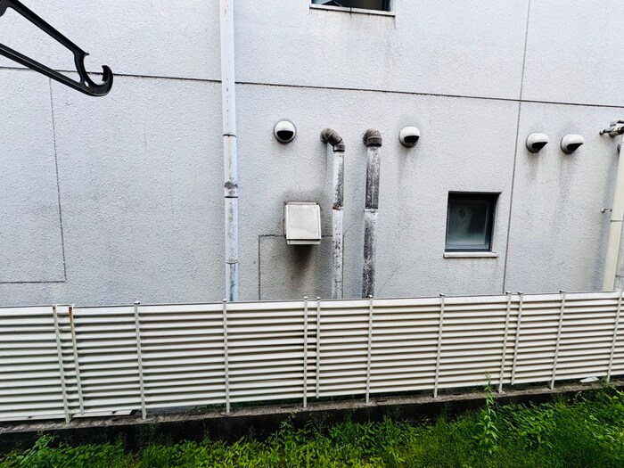 物件内観写真15　(室内からの展望)