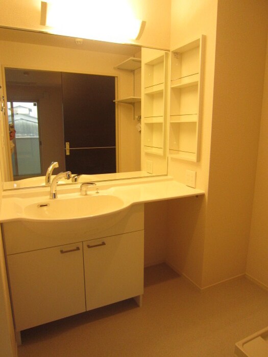 物件内観写真6　(洗面)