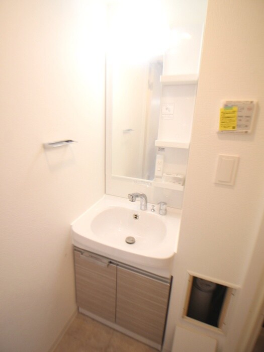 物件内観写真9　(洗面)