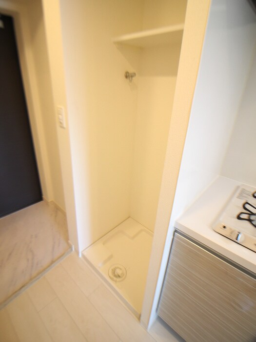 物件内観写真19　(洗濯機置場)