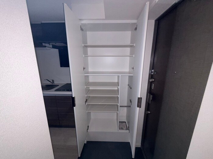 物件内観写真17　(靴箱)