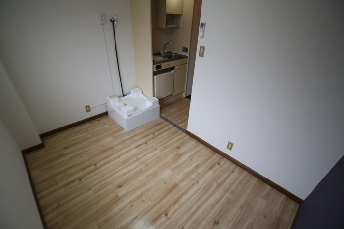 物件内観写真15　(居室)