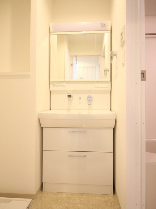 物件内観写真10　(洗面)