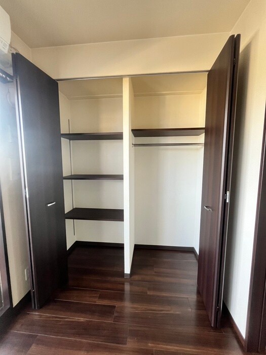 物件内観写真11　(収納)