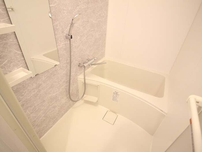 物件内観写真9　(バス／シャワールーム等)