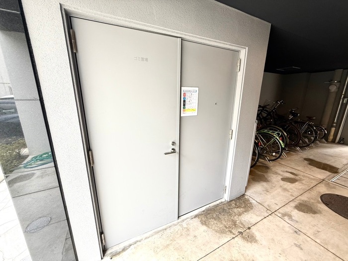 物件外観写真6　(建物設備)