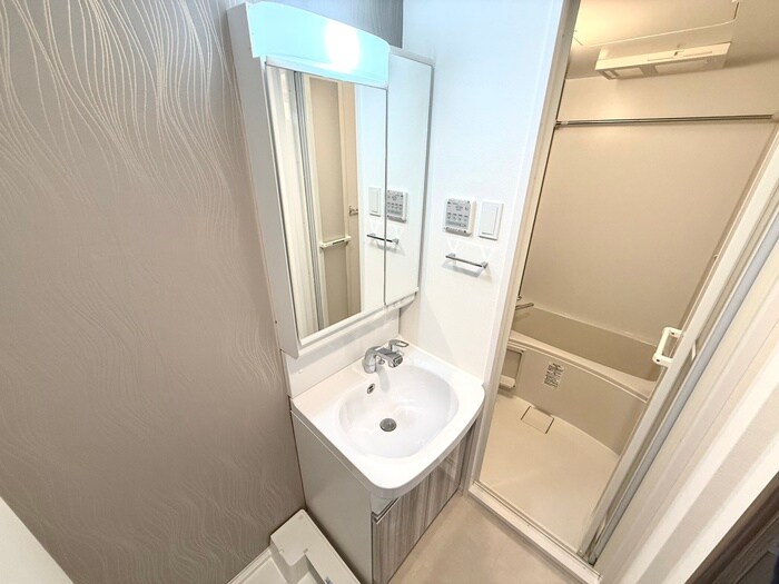 物件内観写真10　(洗面)