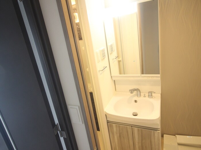 物件内観写真13　(洗面)