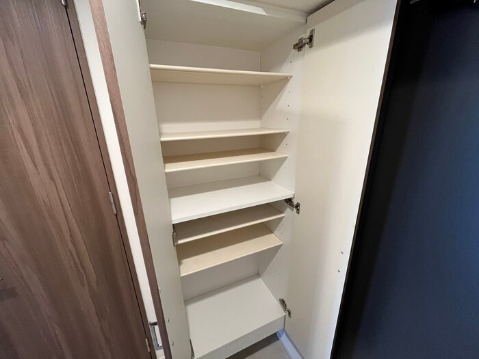 物件内観写真15　(靴箱)