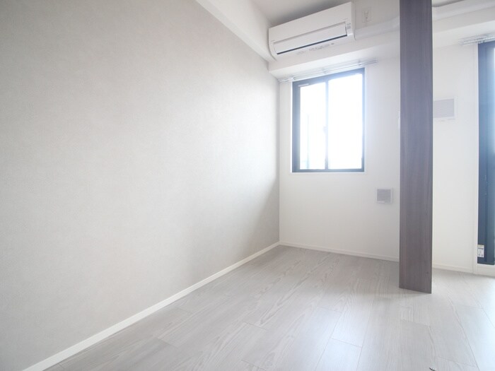 物件内観写真18　(居室)