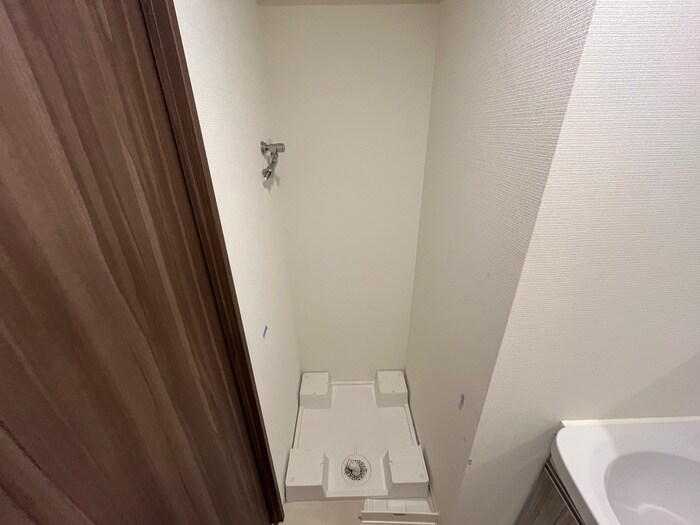物件内観写真19　(洗濯機置場)