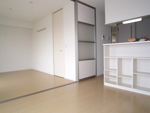 物件内観写真9　(内観写真)