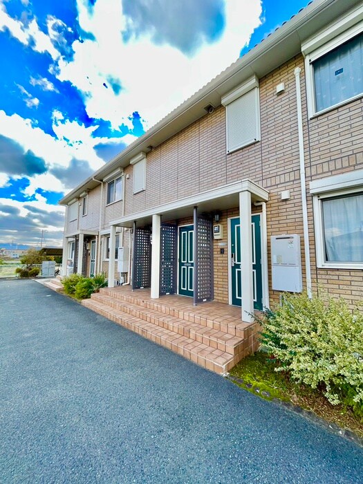 物件外観写真4　(外観写真)