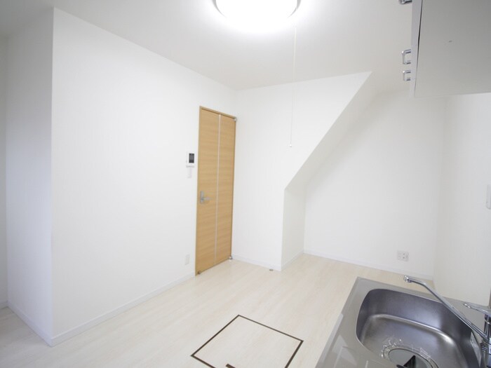 物件内観写真8　(内観写真)