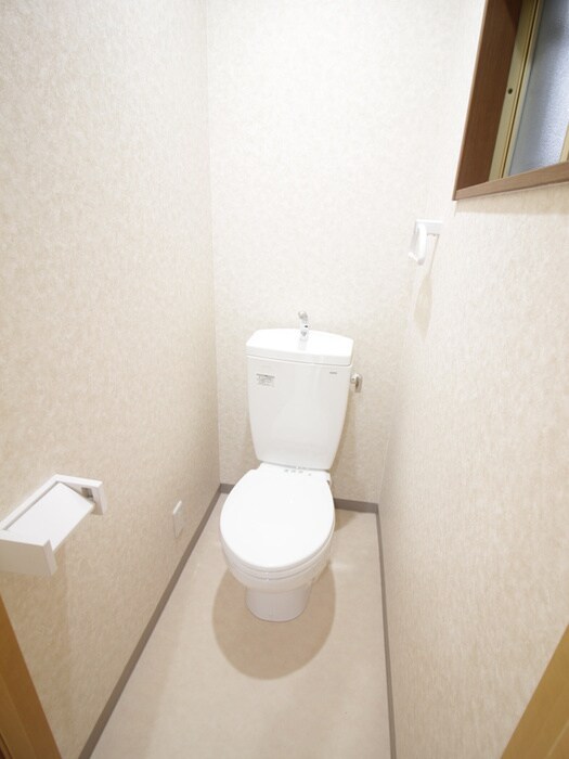 物件内観写真14　(トイレ)