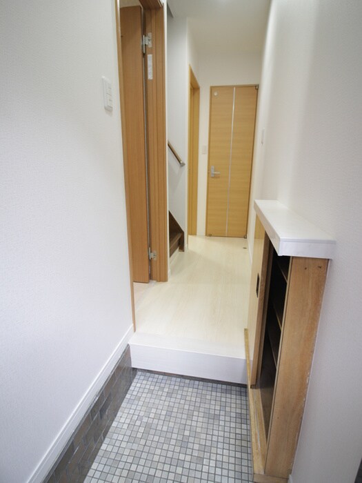 物件内観写真15　(廊下)
