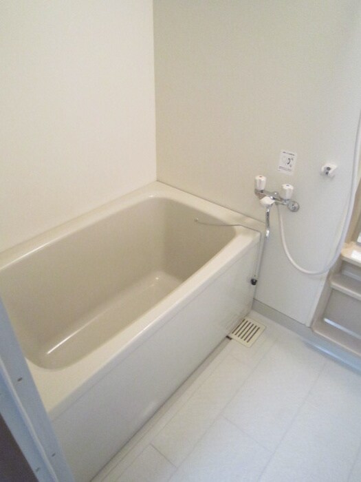 物件内観写真7　(バス／シャワールーム等)