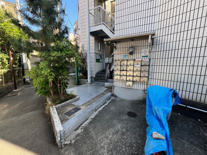 物件外観写真4　(建物設備)