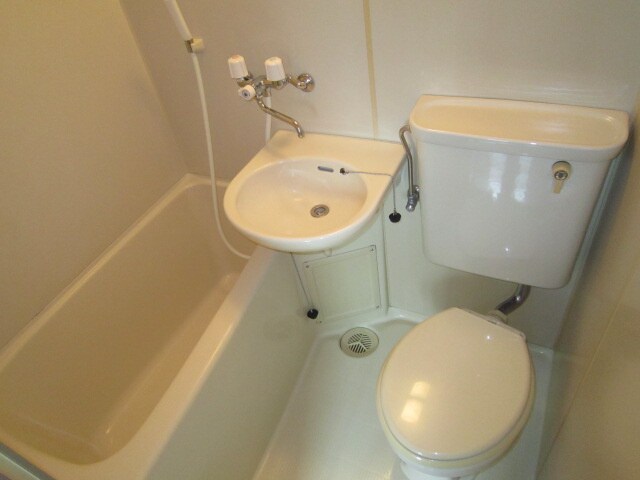 物件内観写真12　(バス／シャワールーム等)