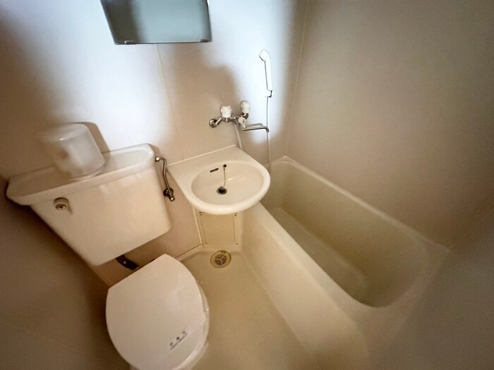 物件内観写真12　(バス／シャワールーム等)