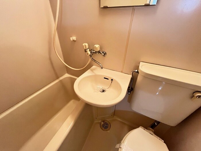 物件内観写真12　(洗面)