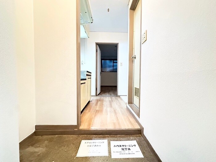 物件内観写真20　(廊下)