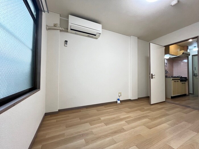 物件内観写真20　(居室)