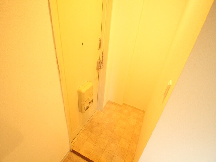 物件内観写真22　(玄関)