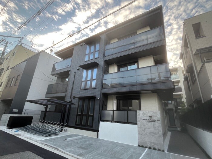 物件外観写真1　(外観写真)